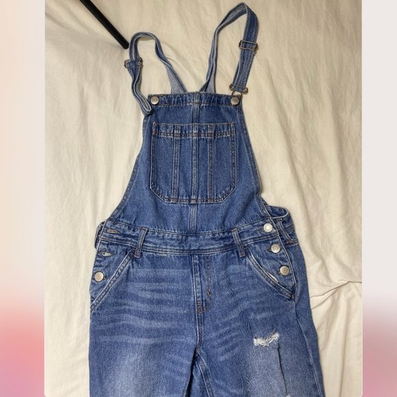 ⭐️ Distressed Denim Farmhouse Modern Minimalist Chic Glam Overalls Jumpsuit - Picture 1 of 5